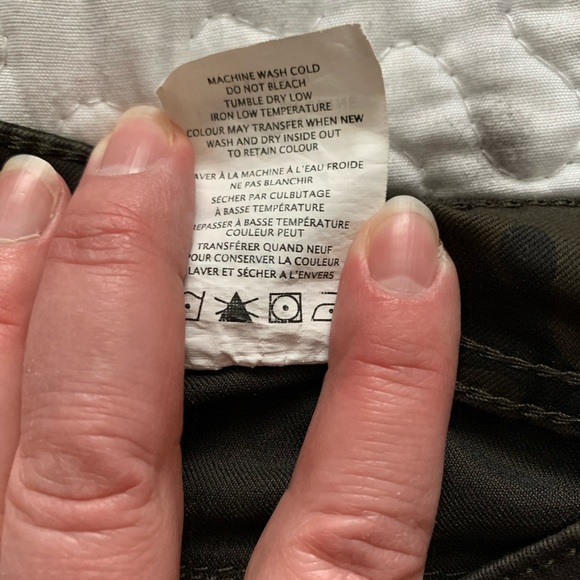 🍉Warehouse One brown, camouflage denim shorts, mid rise, stretchy, lightweight 6 - Picture 11 of 14